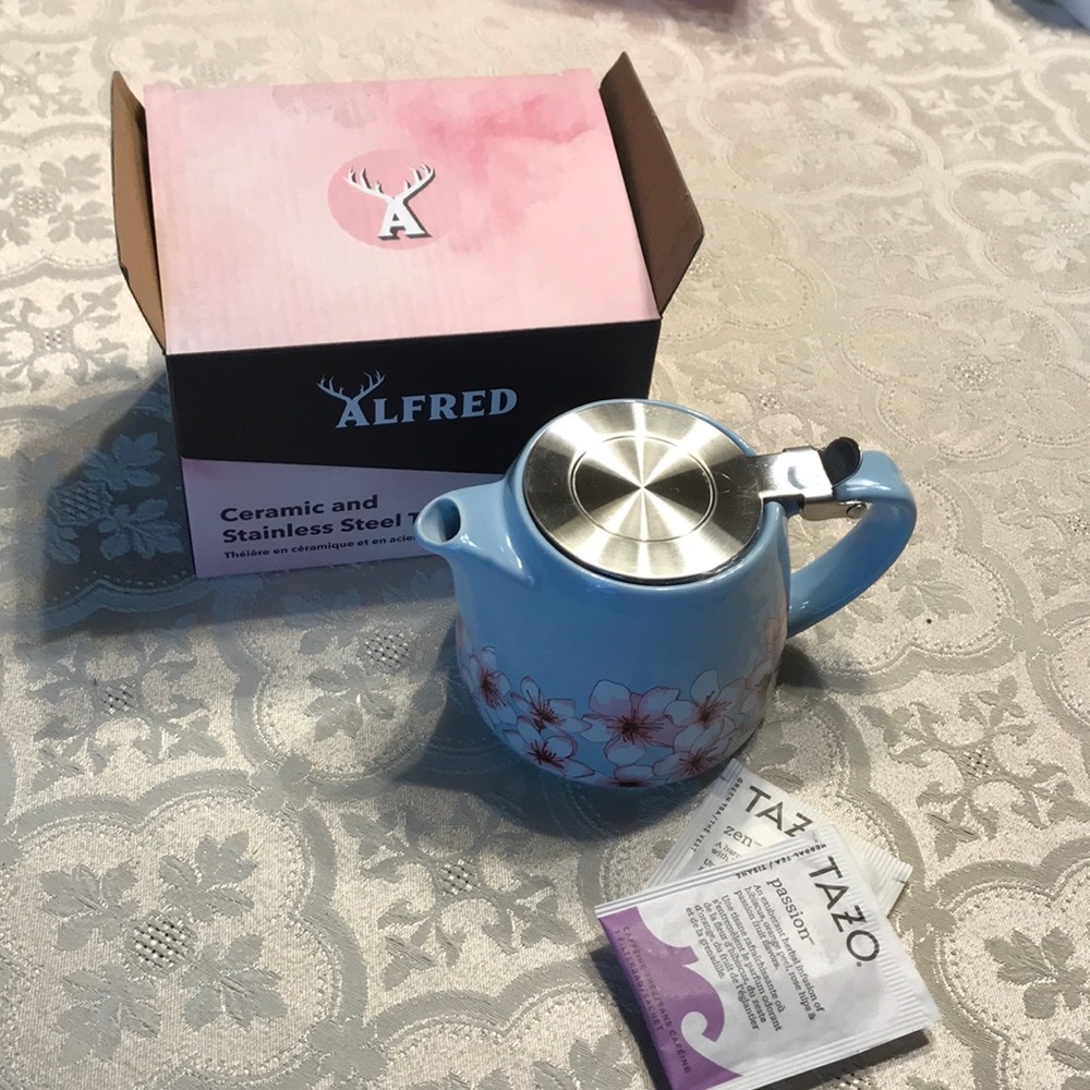 Alfred ceramic and stainless steel lovely teapot! - Picture 1 of 5